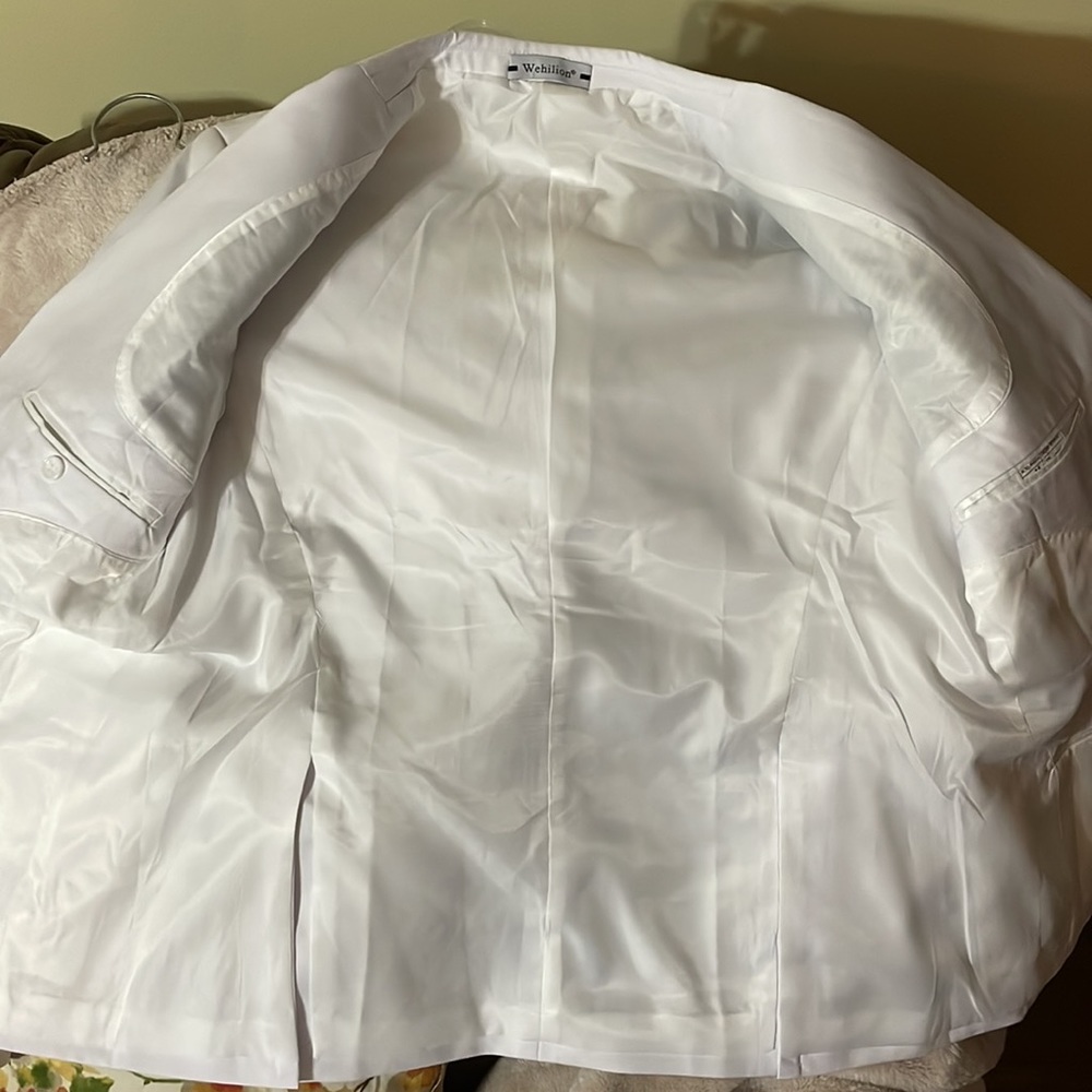 Men’s White Suit - Picture 7 of 10